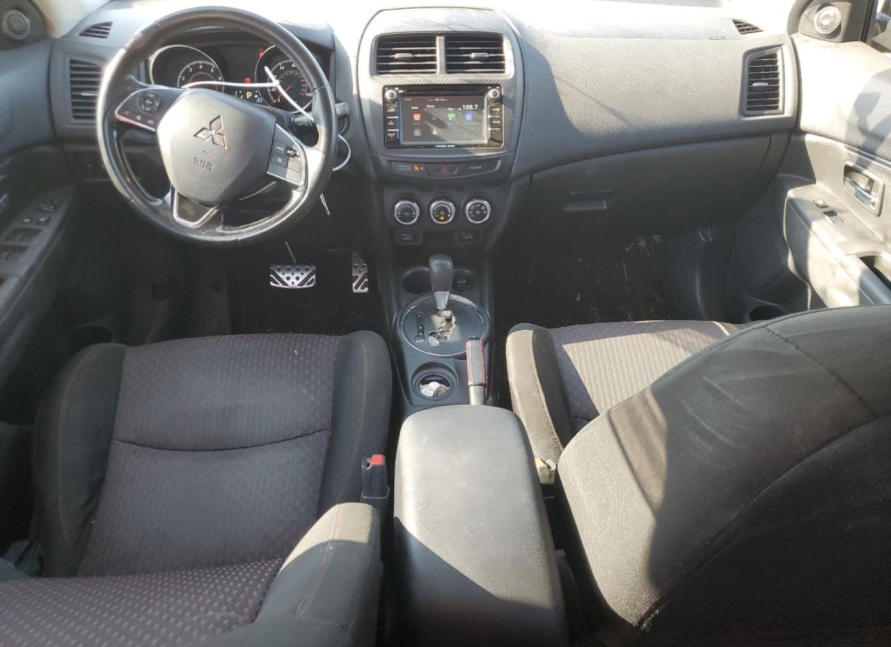 MITSUBISHI OUTLANDER ES