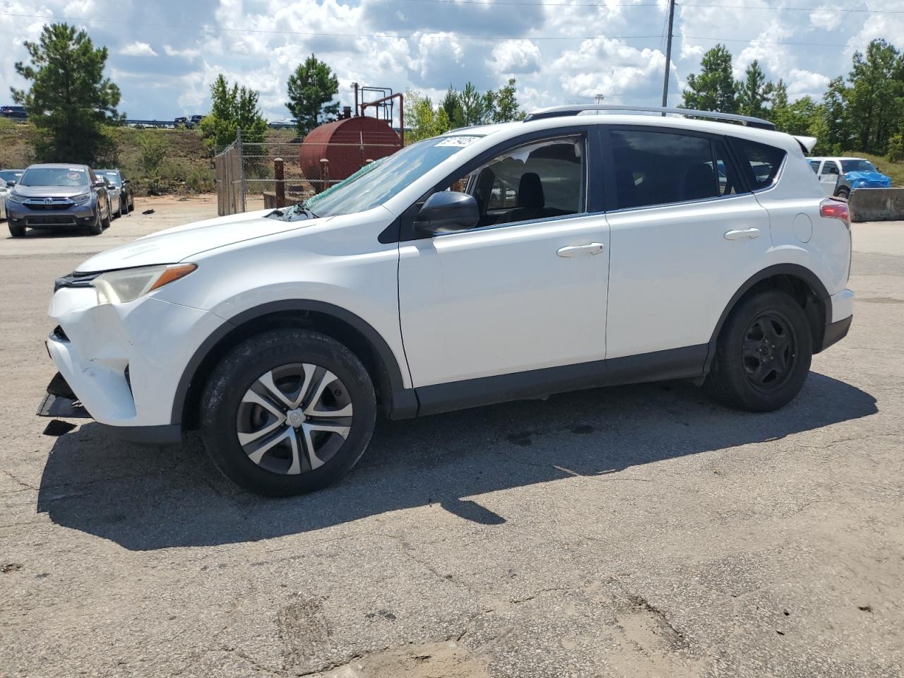 TOYOTA RAV4 LE