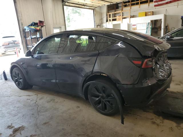 2024 TESLA MODEL Y 7SAYGDEE3RF194213