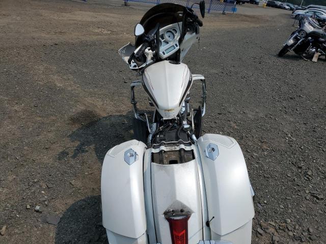 2017 VICTORY MOTORCYCLES MAGNUM X-1 5VPXMXAA6H3059049