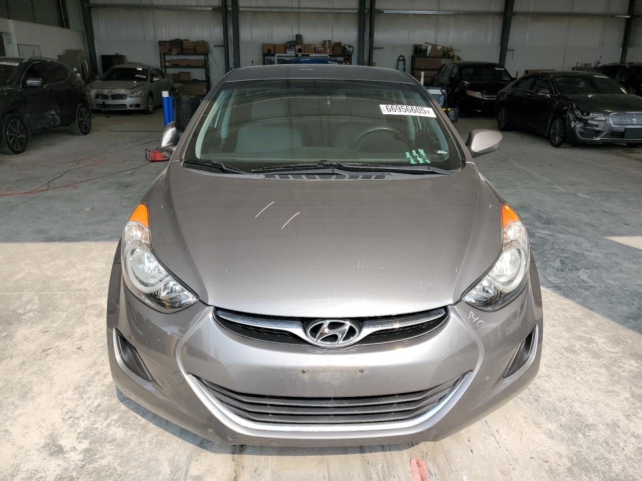 HYUNDAI ELANTRA GLS