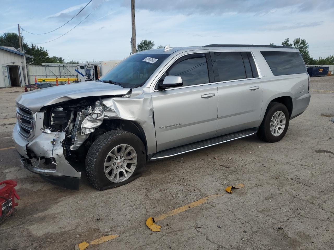 GMC YUKON K1500 SLT