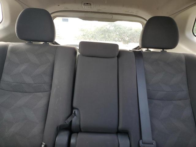 2016 NISSAN ROGUE S KNMAT2MT6GP679348