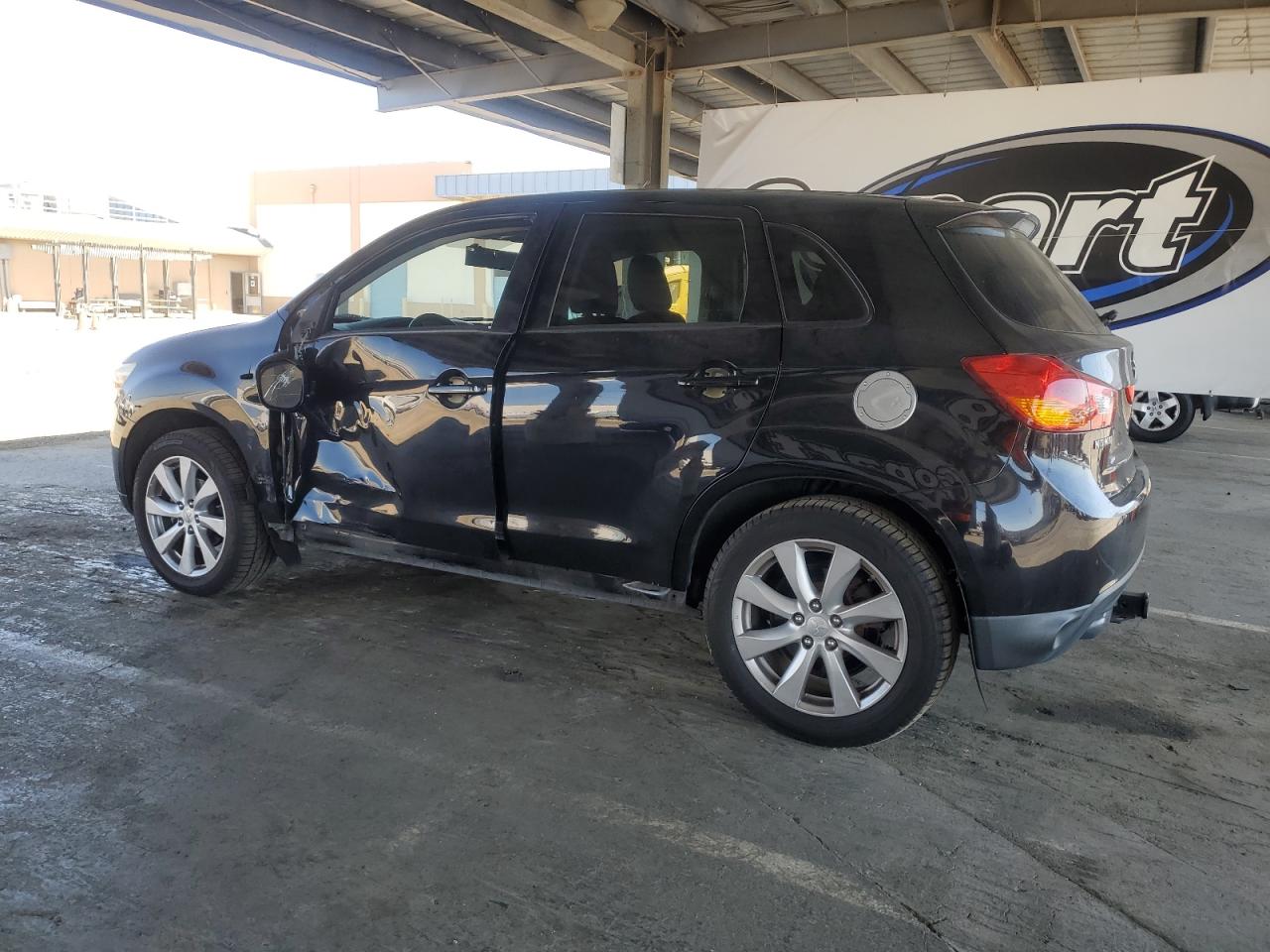 MITSUBISHI OUTLANDER ES