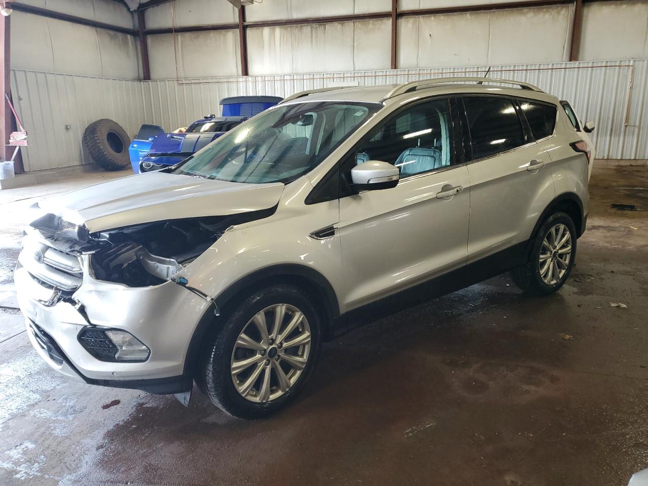 FORD ESCAPE TITANIUM