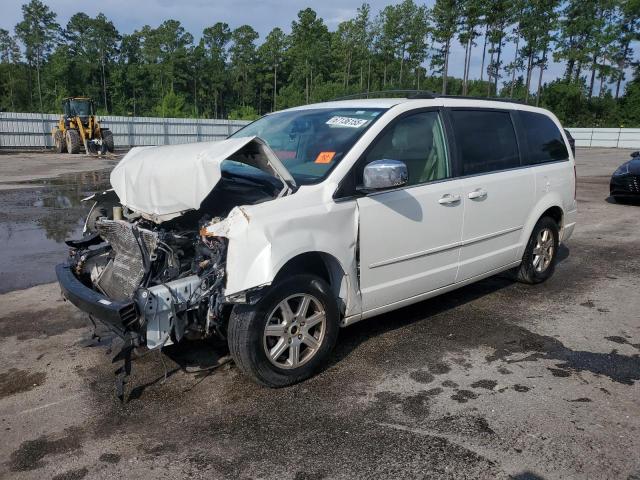 CHRYSLER TOWN & COU