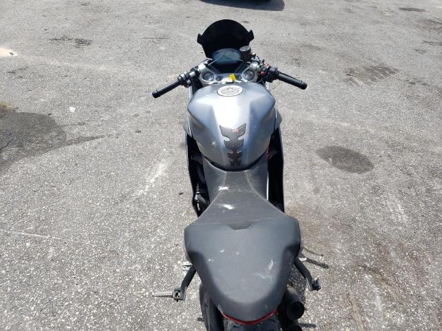 2020 DUCATI SUPERSPORT ZDMVABDS5LB008988