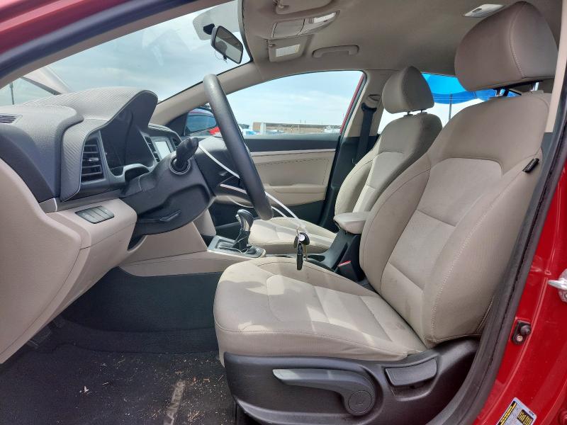 2019 HYUNDAI ELANTRA SE KMHD74LF6KU781389