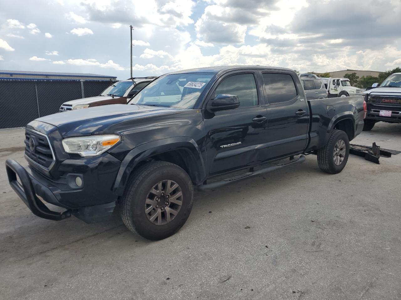 TOYOTA TACOMA DOUBLE CAB