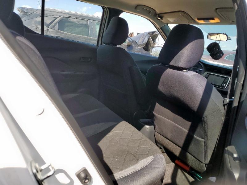 2018 NISSAN KICKS S 3N1CP5CU5JL521954