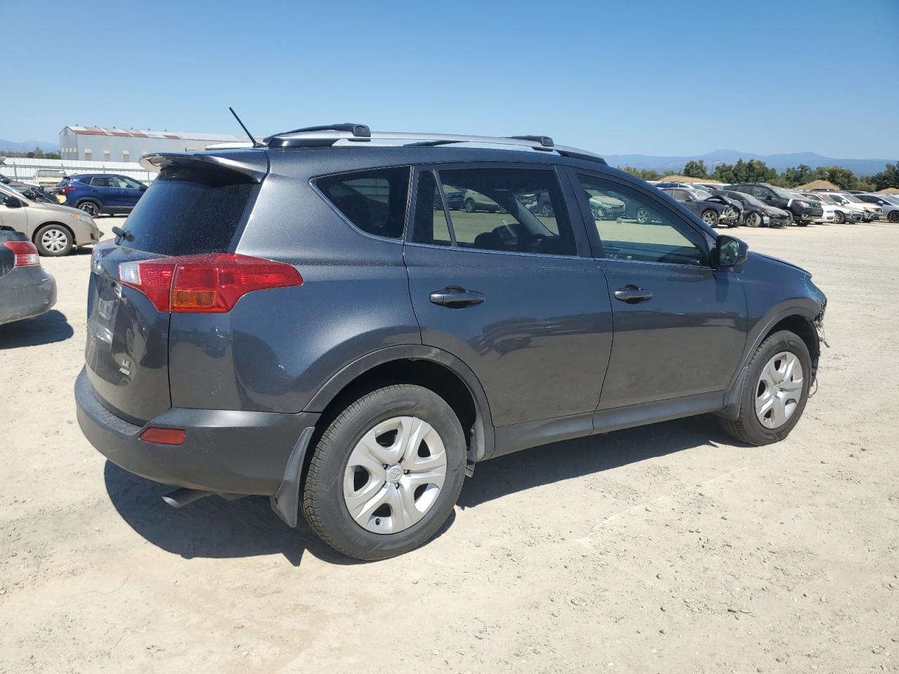 TOYOTA RAV4 LE