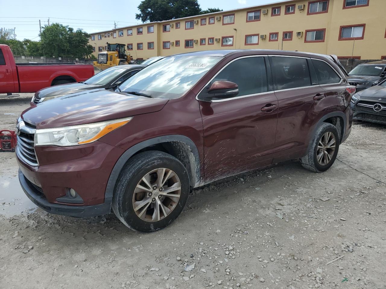 TOYOTA HIGHLANDER LE