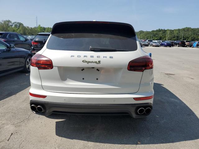 2016 PORSCHE CAYENNE SE WP1AE2A20GLA17714