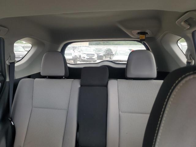 2017 TOYOTA RAV4 XLE 2T3RFREV0HW661565