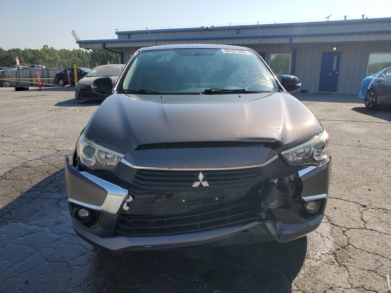 MITSUBISHI OUTLANDER ES