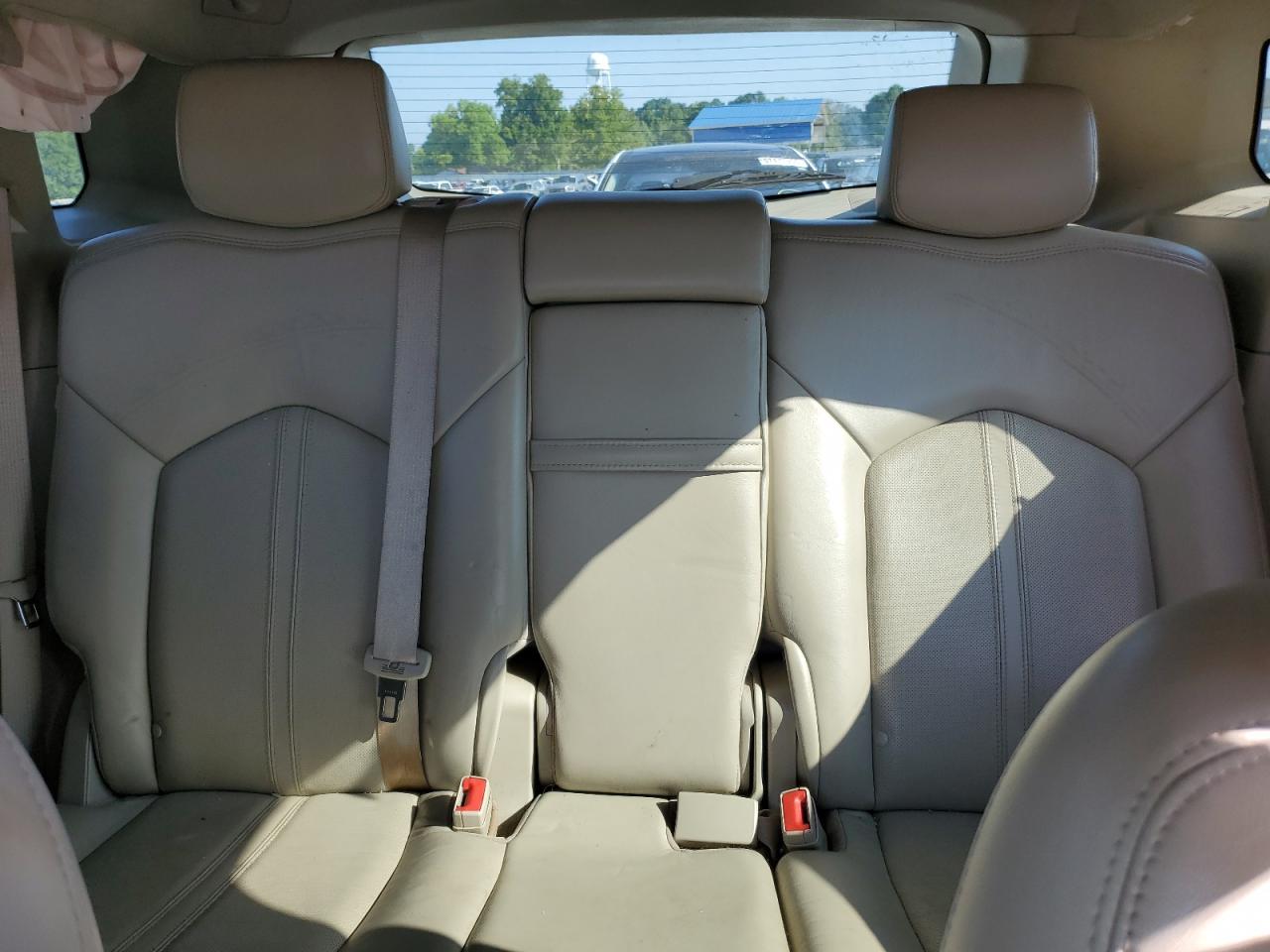 CADILLAC SRX LUXURY COLLECTION