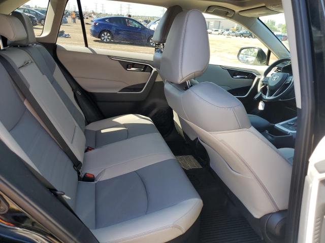 2022 TOYOTA RAV4 XLE P JTMB6RFV6ND519441