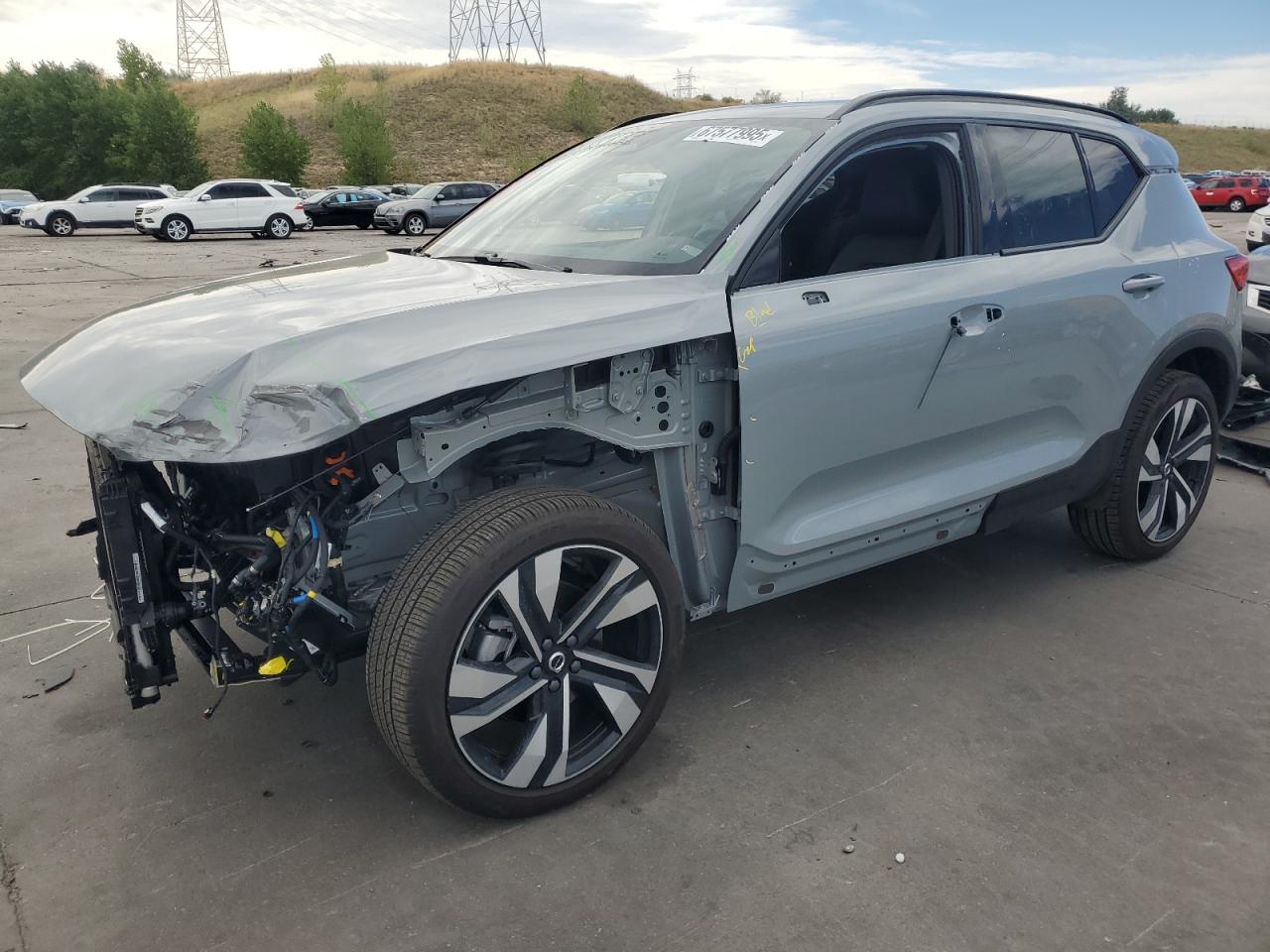 VOLVO XC40 ULTRA