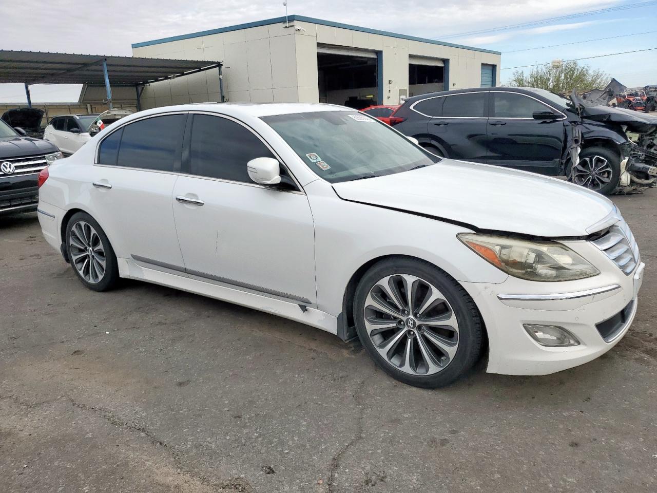 HYUNDAI GENESIS 5.0L