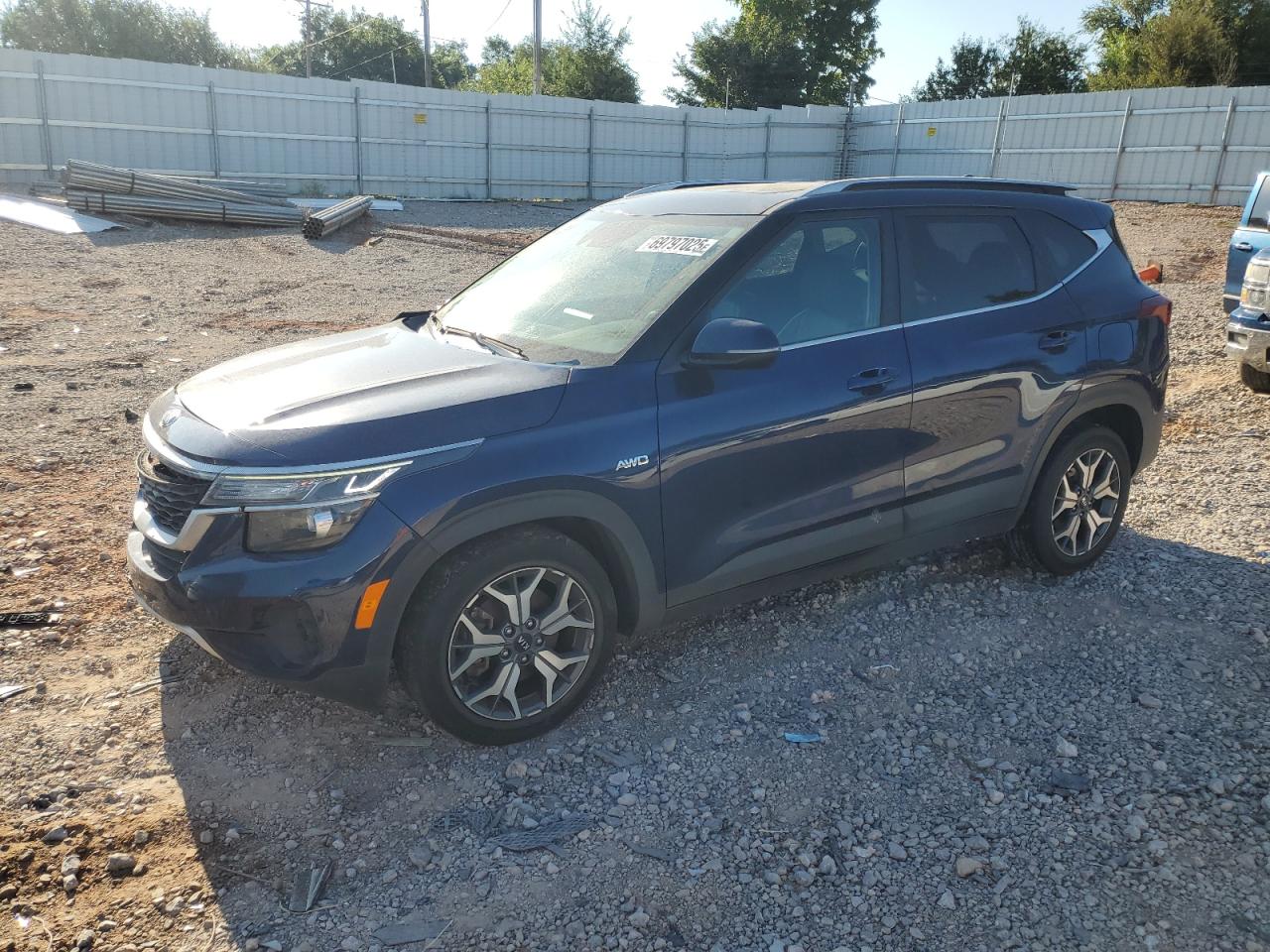 KIA SELTOS EX