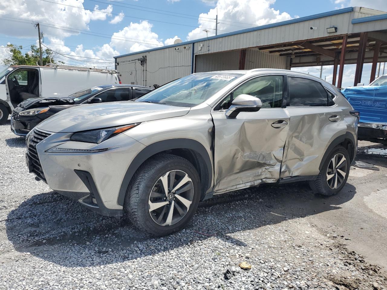 LEXUS NX 300 BASE