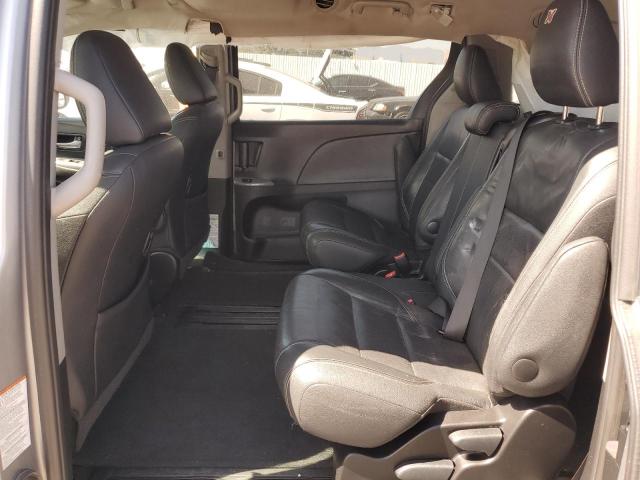 2016 TOYOTA SIENNA SE 5TDXK3DCXGS739740
