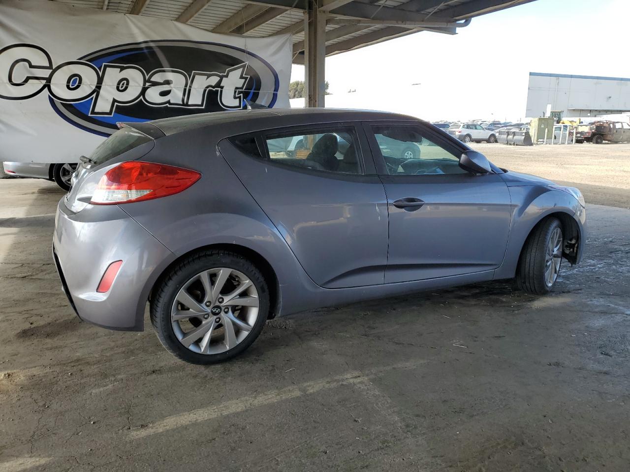 HYUNDAI VELOSTER