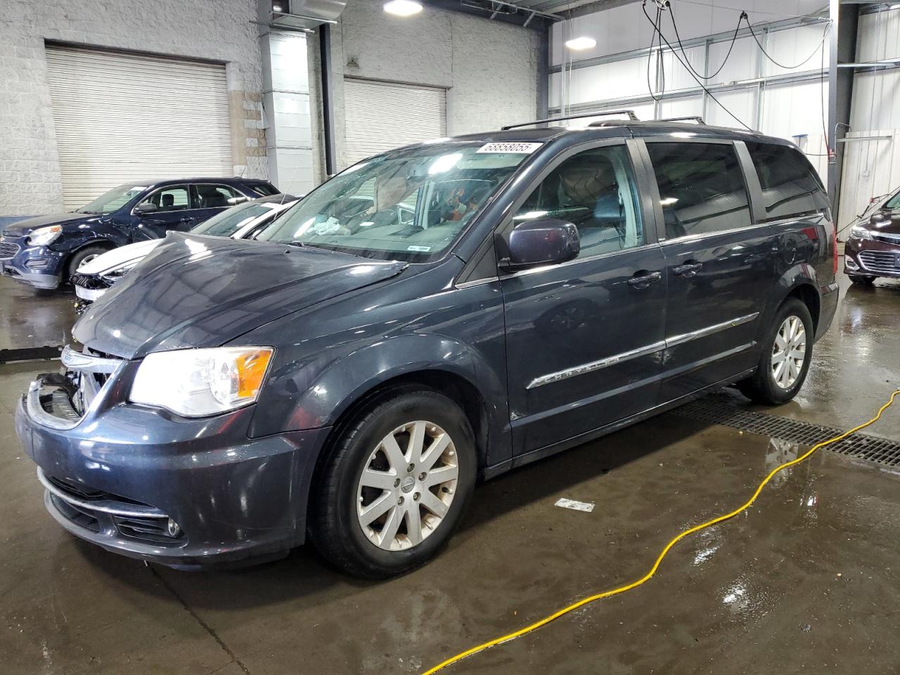 CHRYSLER TOWN & COUNTRY TOURING