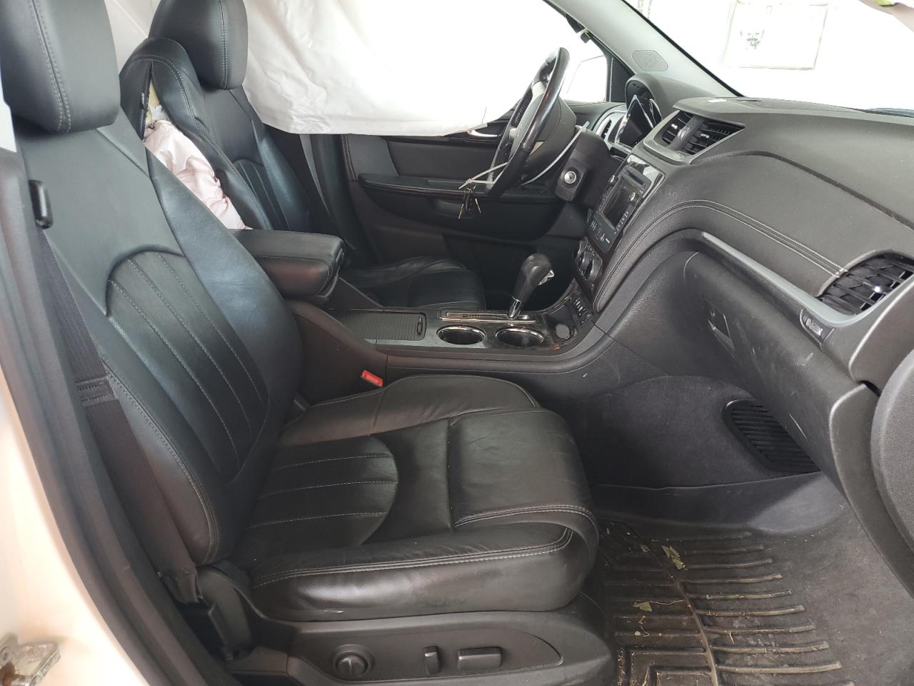 CHEVROLET TRAVERSE LTZ