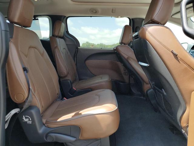 2017 CHRYSLER PACIFICA LIMITED 2C4RC1GGXHR635378