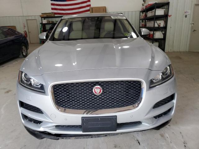 2019 JAGUAR F-PACE PRE SADCK2GX9KA391494