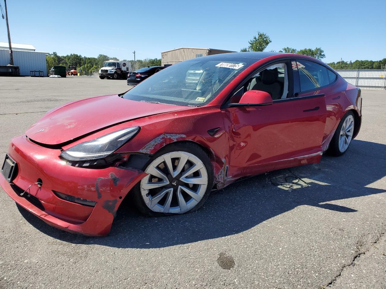 TESLA MODEL 3