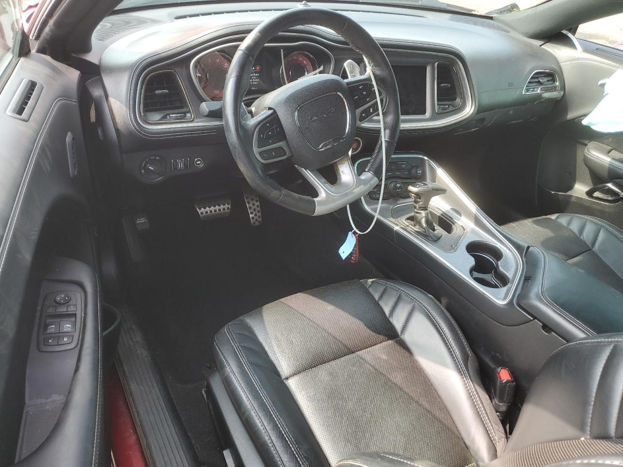 DODGE CHALLENGER SRT HELLCAT