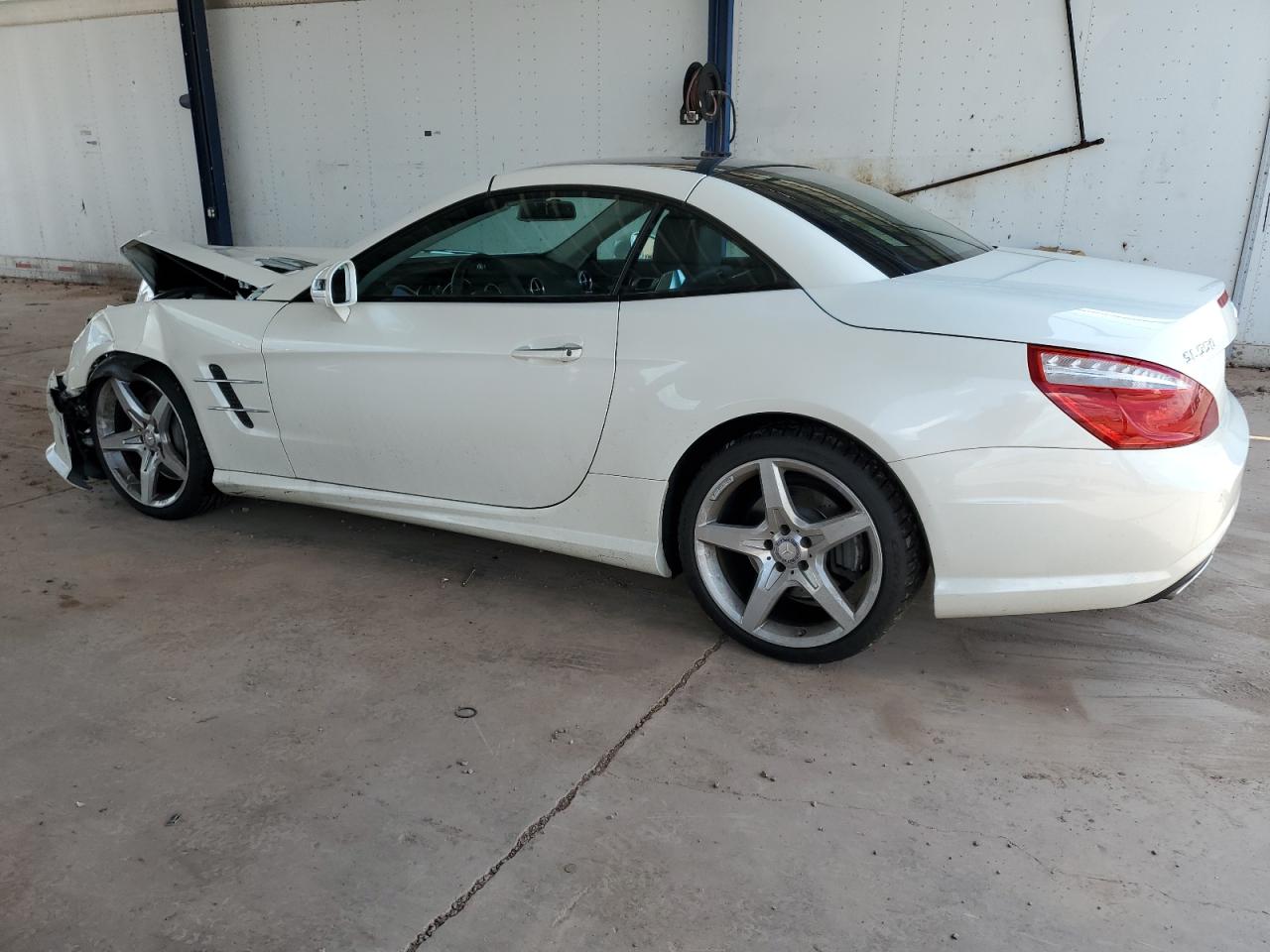 MERCEDES-BENZ SL-CLASS 550