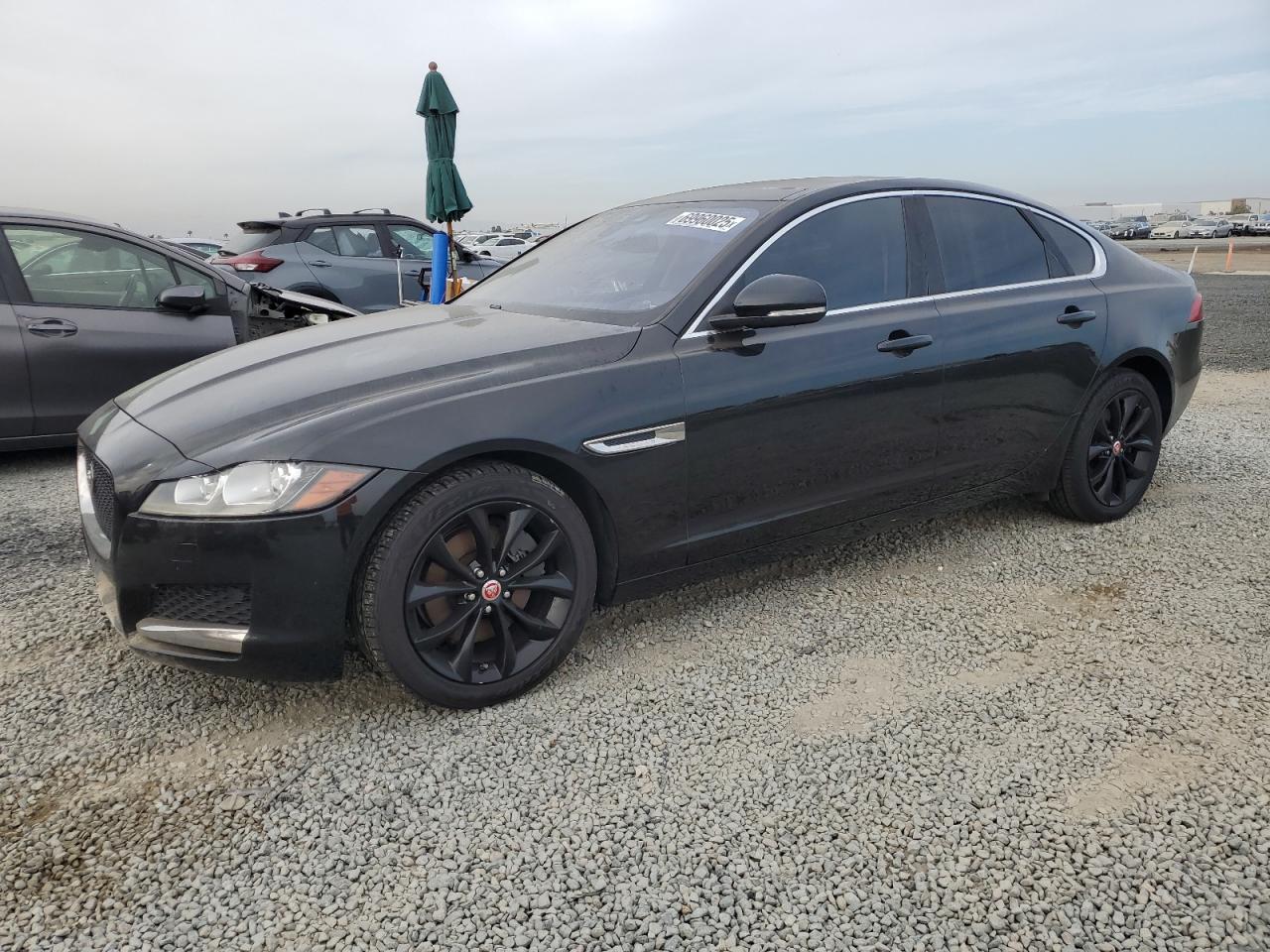 JAGUAR XF PREMIUM