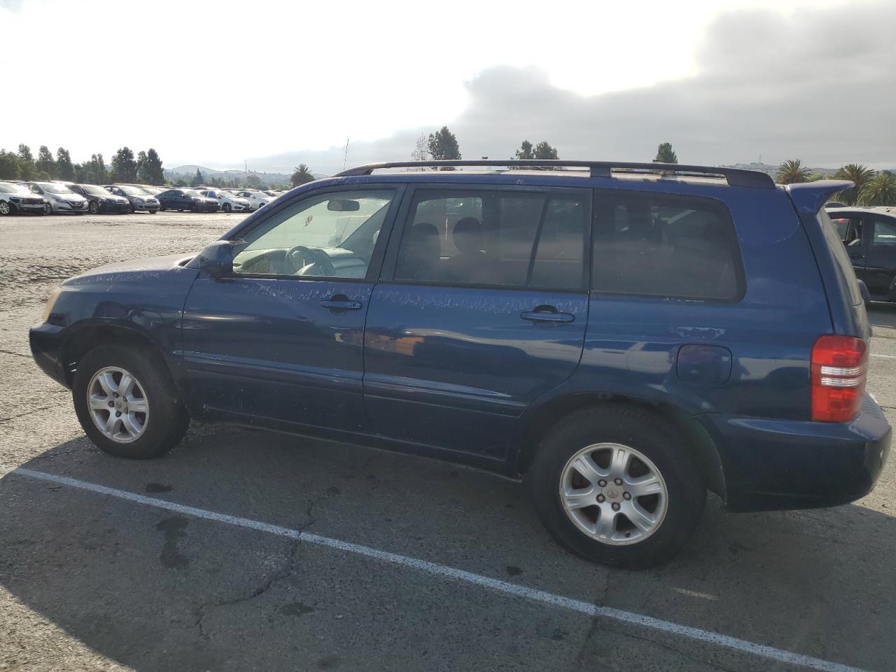Lot #3309486635 2002 TOYOTA HIGHLANDER