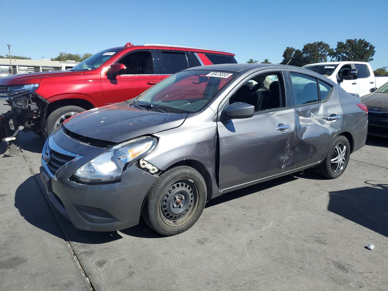 NISSAN VERSA S