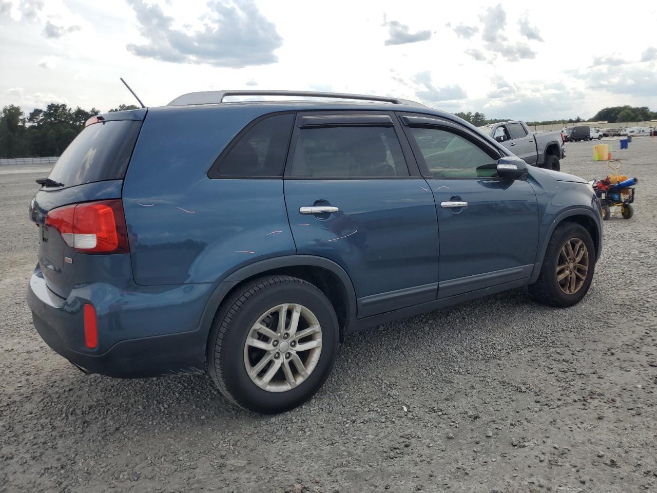 KIA SORENTO LX