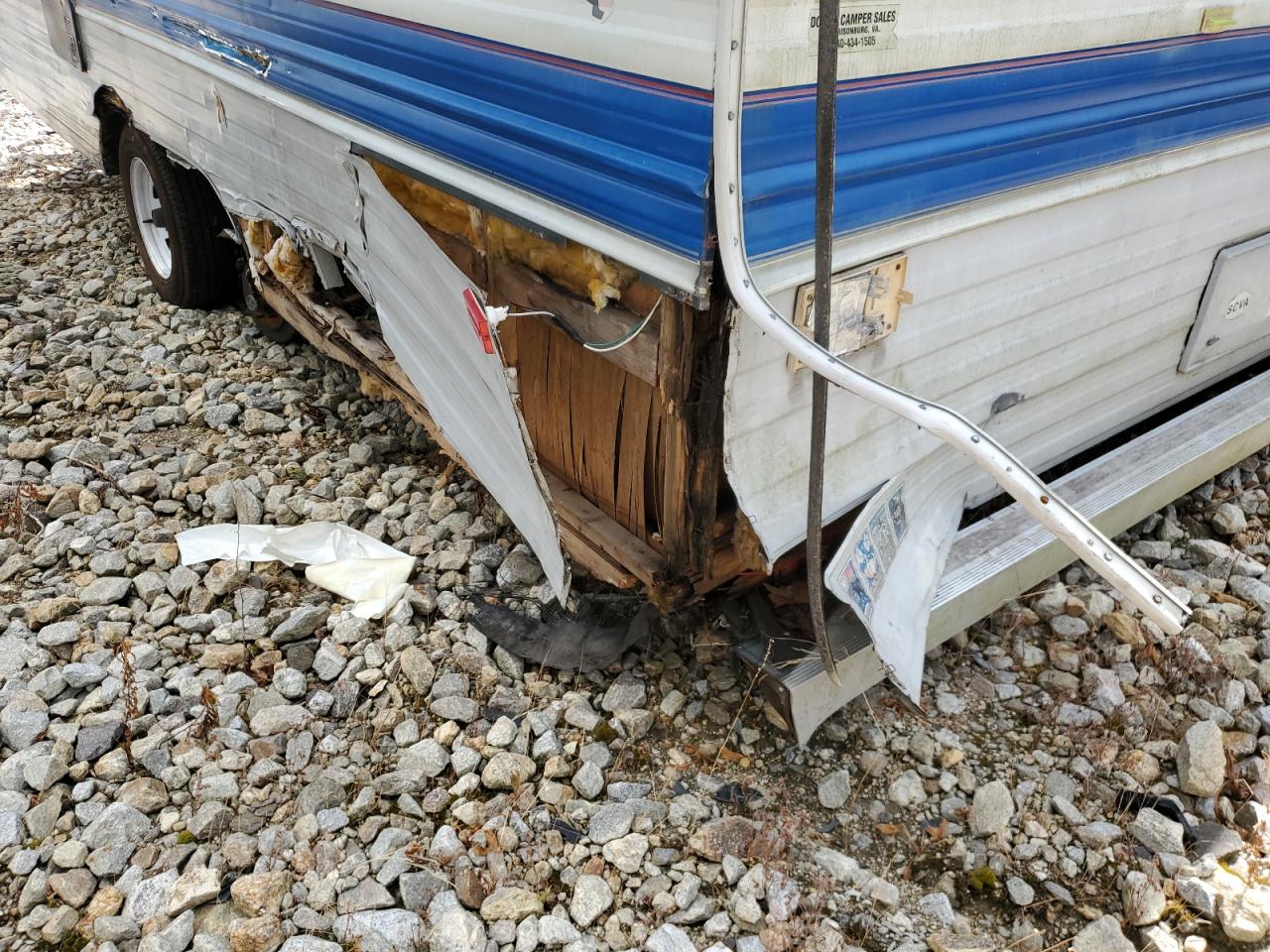 Lot #3213265116 1994 TERR TRAVEL TRA