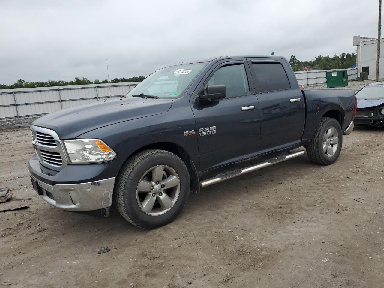 RAM 1500 SLT