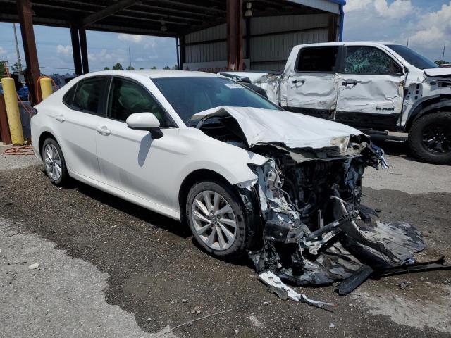2022 TOYOTA CAMRY LE 4T1C11AK6NU067262