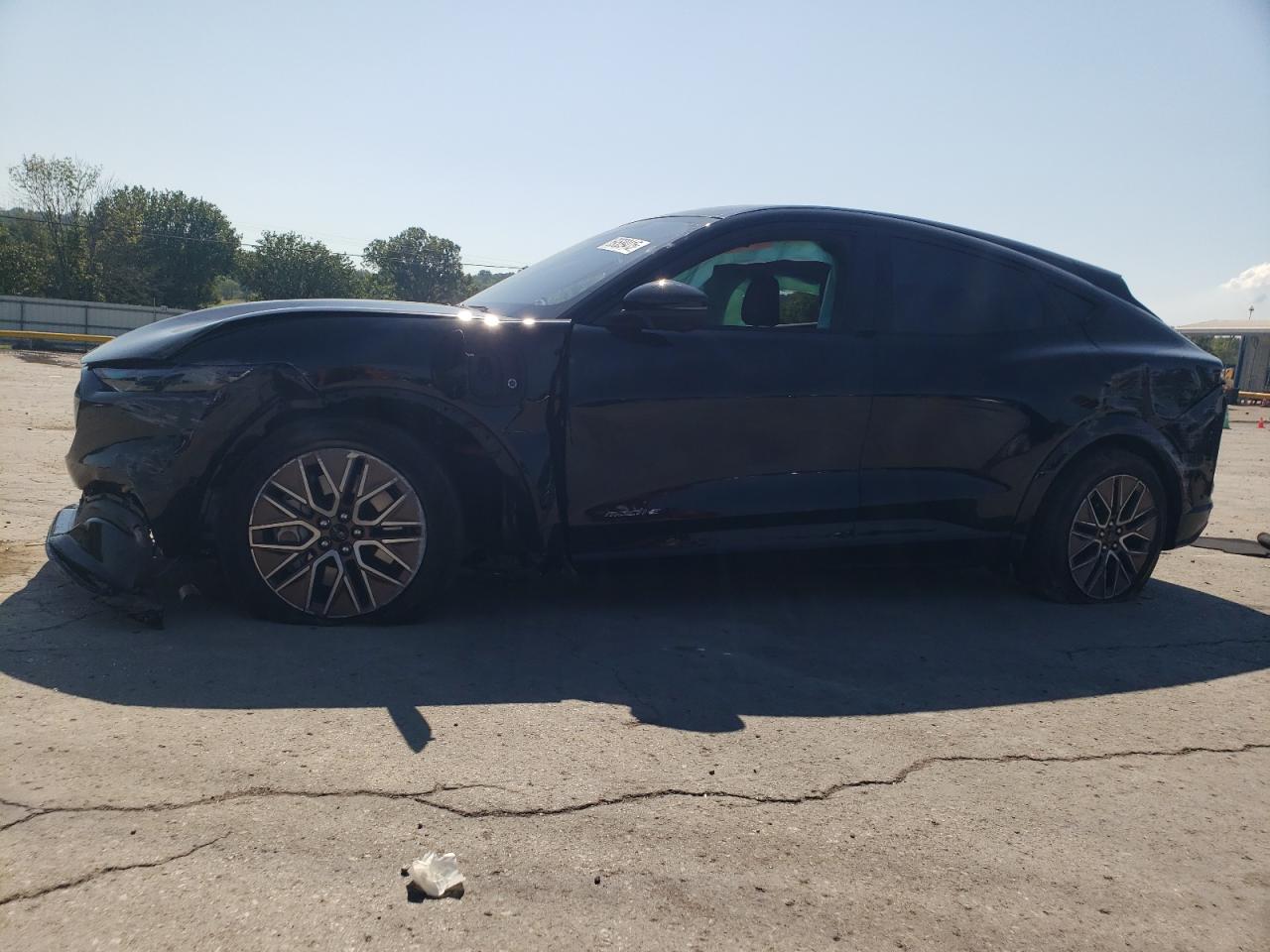 FORD MUSTANG PREMIUM