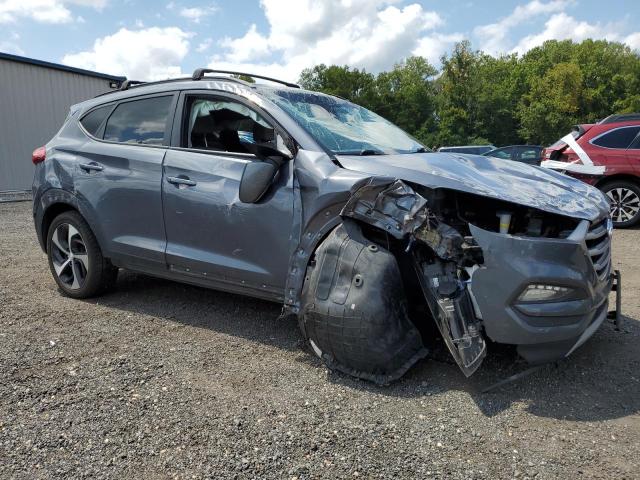 2018 HYUNDAI TUCSON VAL KM8J3CA24JU719951