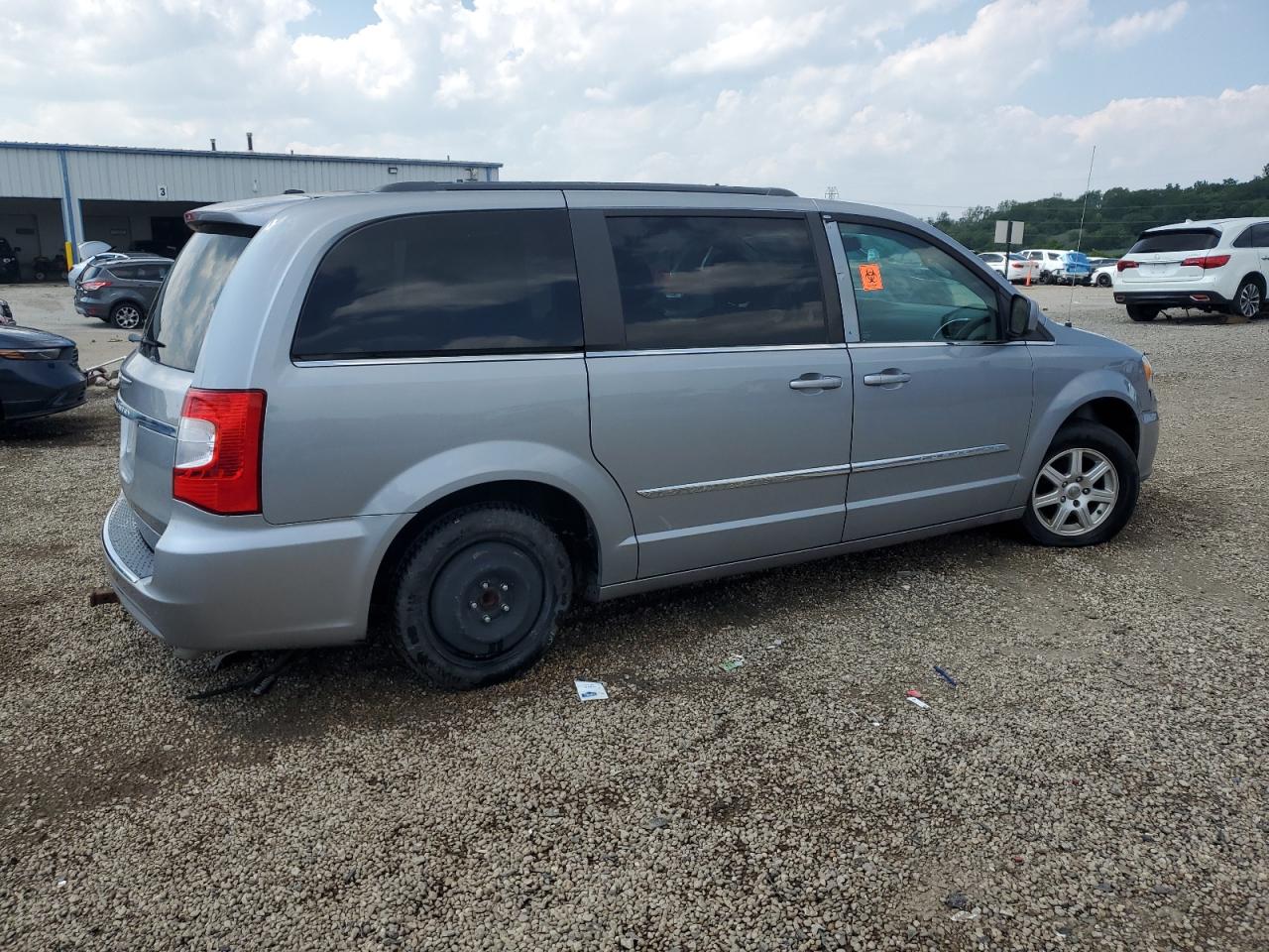 CHRYSLER TOWN & COUNTRY TOURING