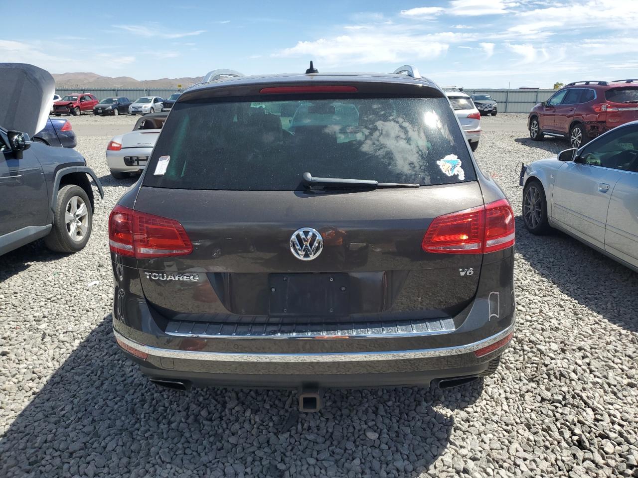 VOLKSWAGEN TOUAREG SPORT