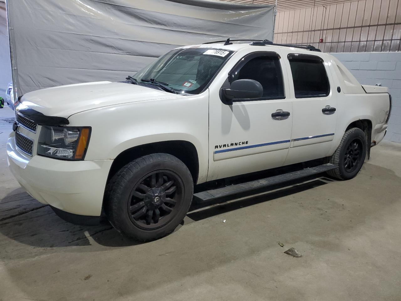 CHEVROLET AVALANCHE LTZ