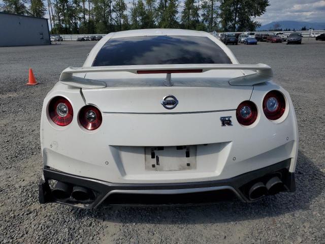 2019 NISSAN GT-R PURE JN1AR5EF4KM750150