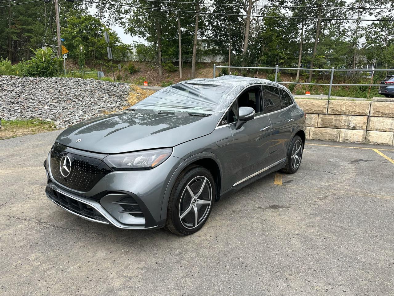 MERCEDES-BENZ EQE SUV 350+