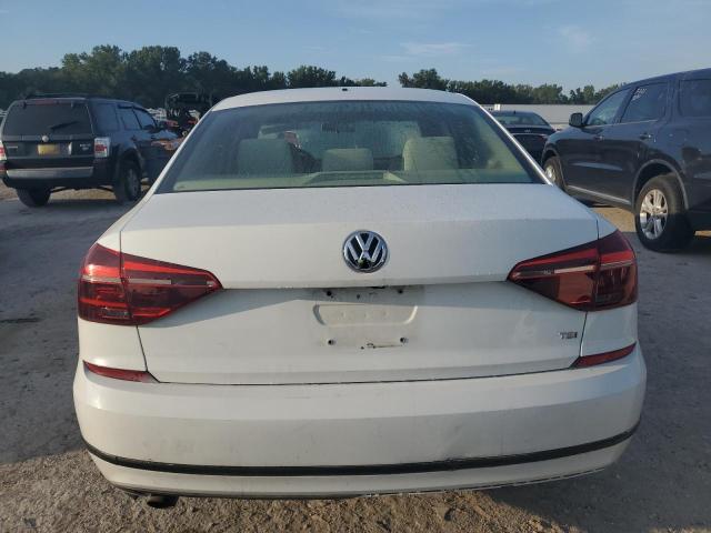 2018 VOLKSWAGEN PASSAT S 1VWAA7A34JC045359
