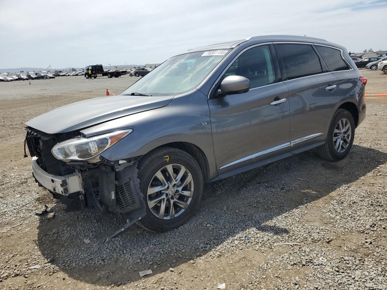  Salvage INFINITI Qx